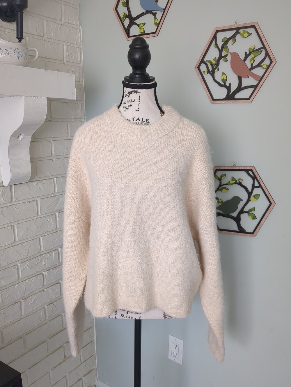 **3/$10** TOPSHOP Sweater Size Small